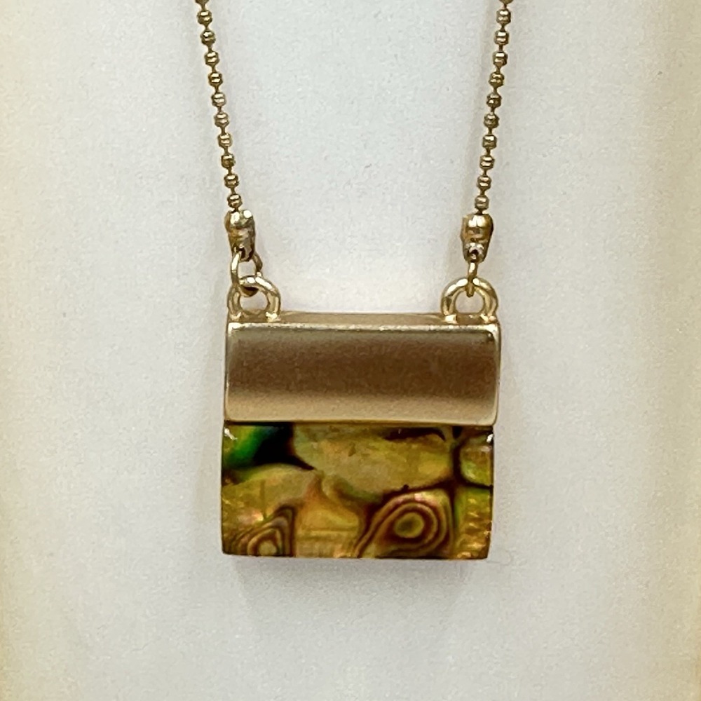 Bella Jack Layered Necklace Set Gold Tone Abalone Circle Square Geometric NIB - Picture 4 of 7